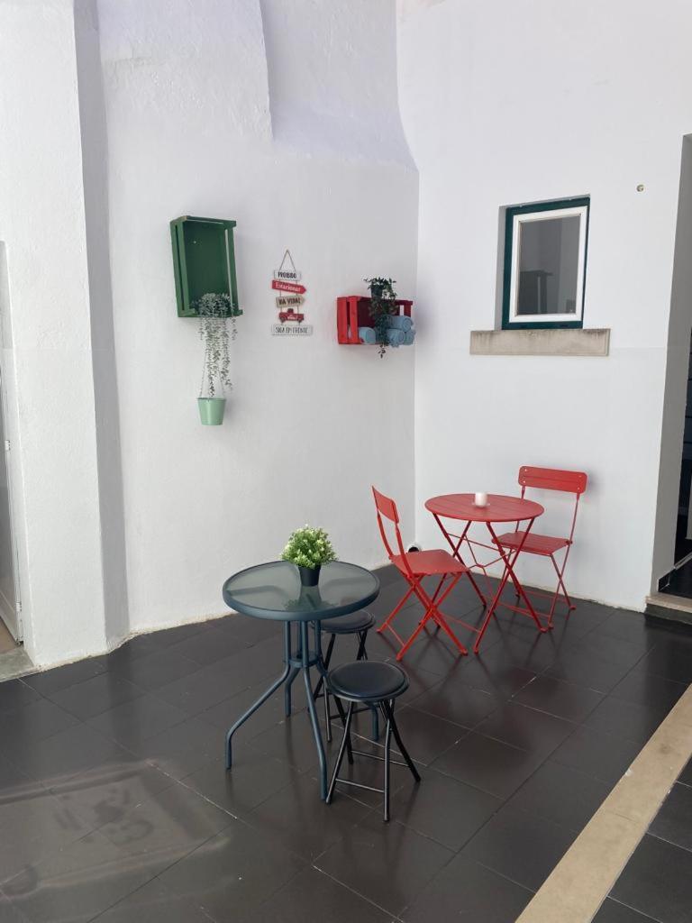 5 Senses Hostel Сетубал Екстер'єр фото